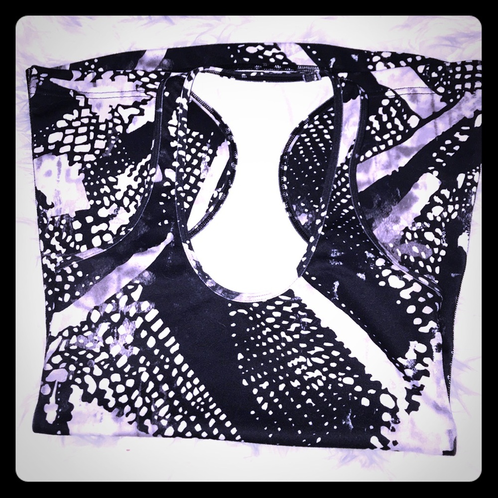 Lululemon 🍋 Cool Racerback Tank - Picture 6 of 6